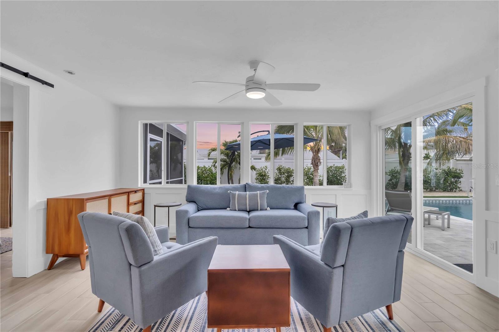 KEY ROYALE TERRACE - Residential