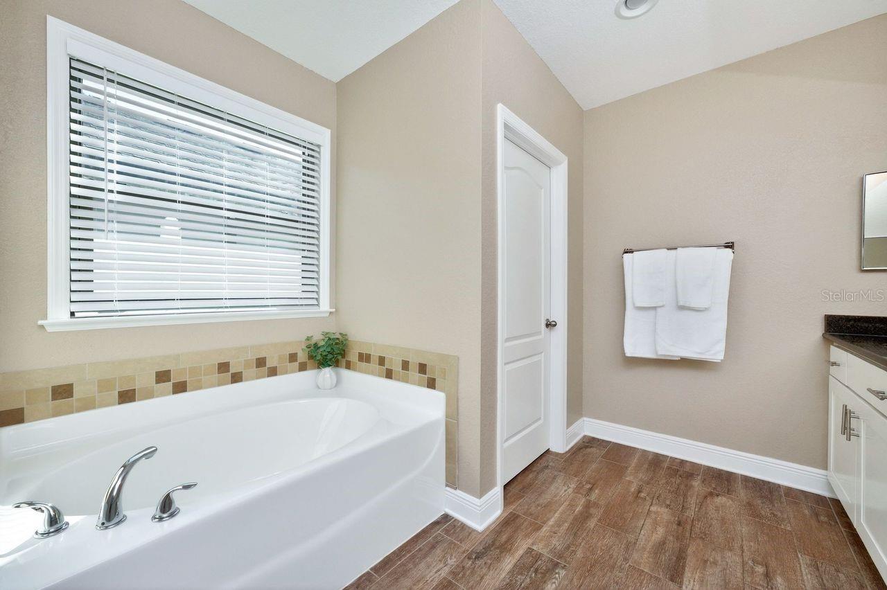 VILLA MILANO PH 3 - Residential