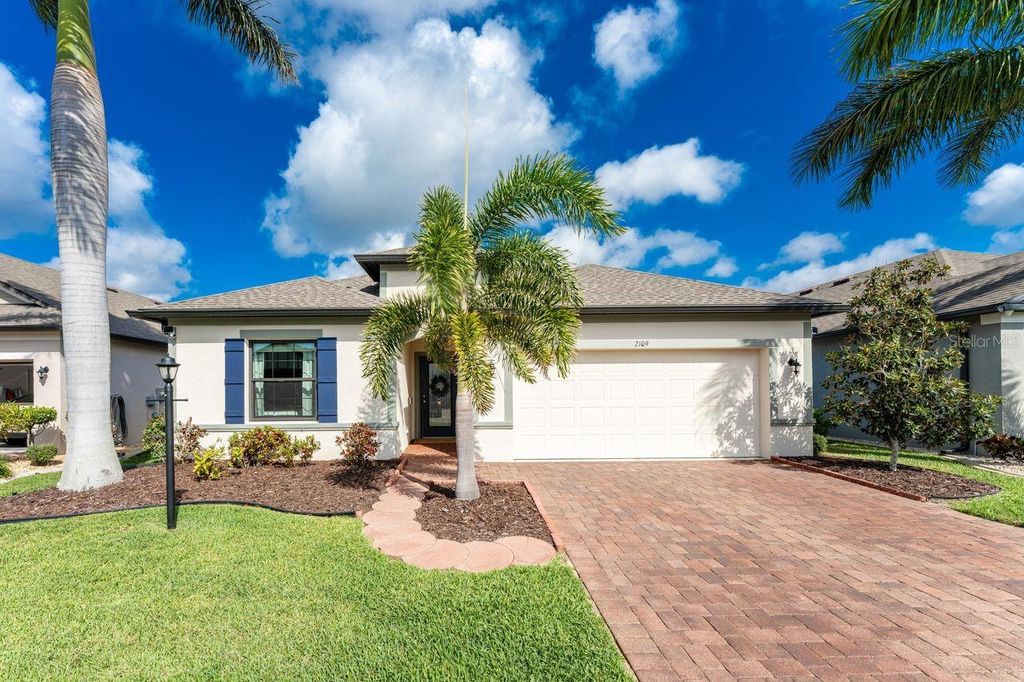 Photo of 2109 La Palma Avenue, Port Charlotte, FL 33953 (MLS # N6143426)