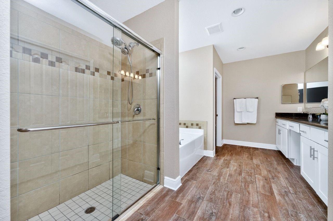 VILLA MILANO PH 3 - Residential