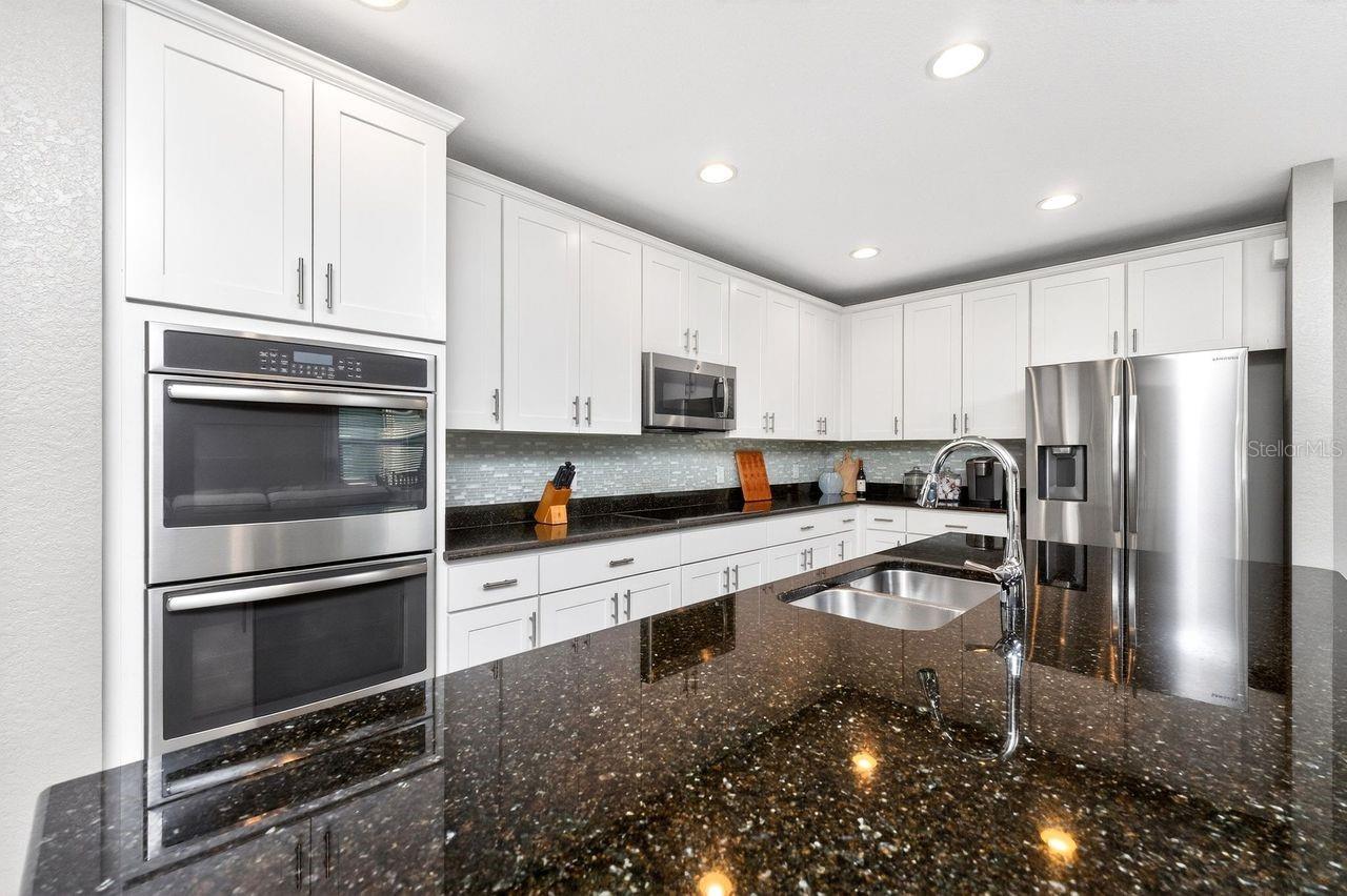 VILLA MILANO PH 3 - Residential