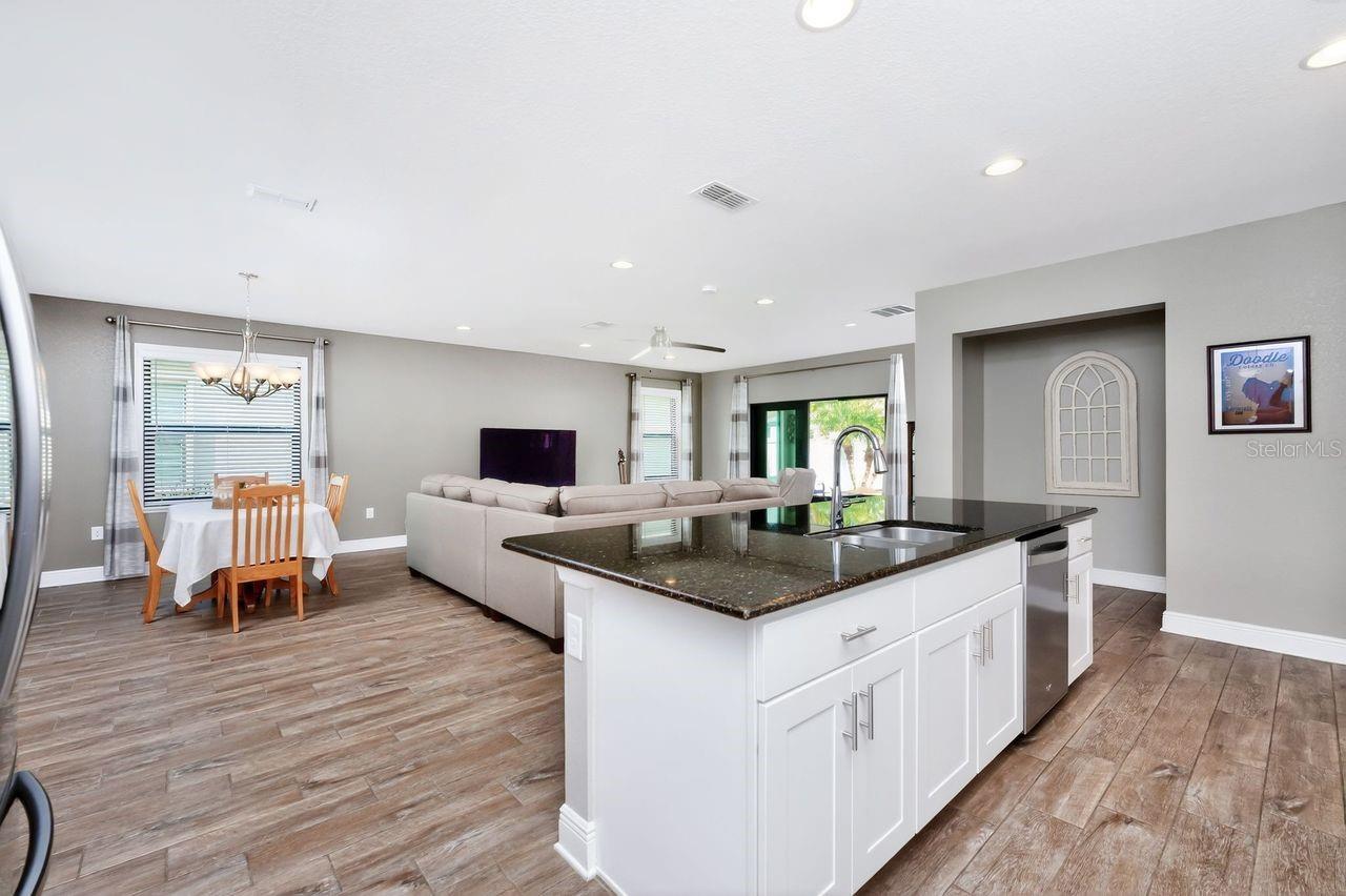 VILLA MILANO PH 3 - Residential