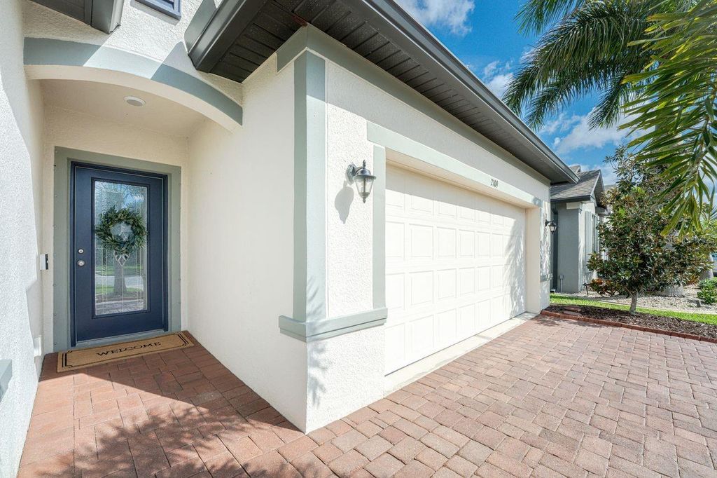 Photo of 2109 La Palma Avenue, Port Charlotte, FL 33953 (MLS # N6143426)