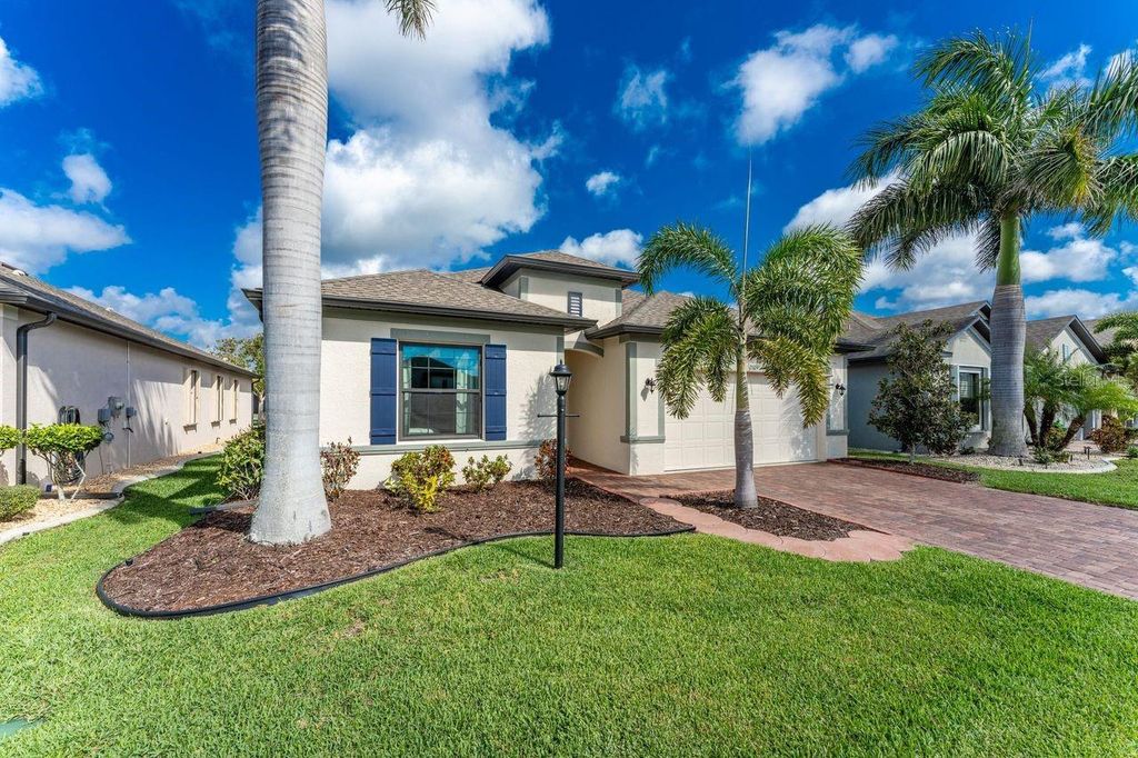 Photo of 2109 La Palma Avenue, Port Charlotte, FL 33953 (MLS # N6143426)