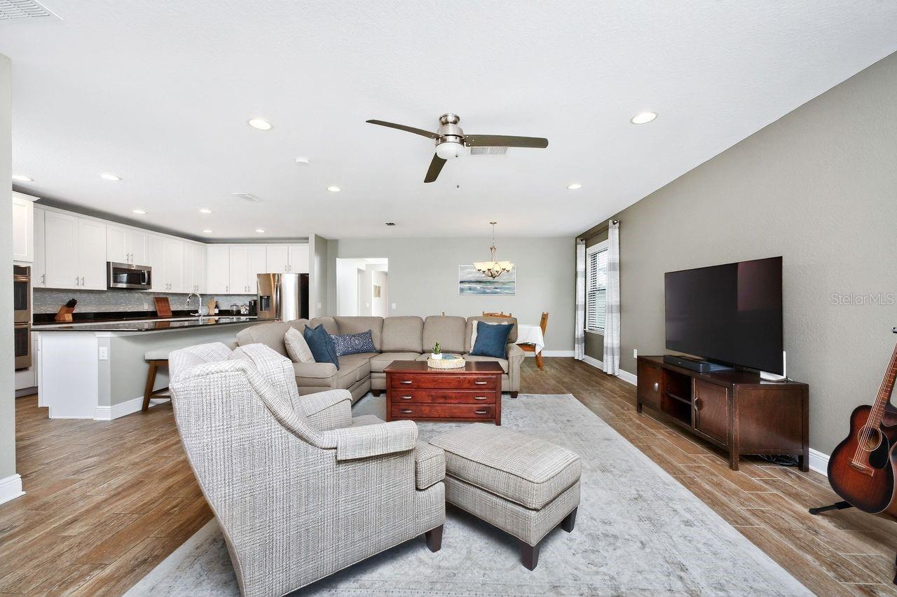 VILLA MILANO PH 3 - Residential