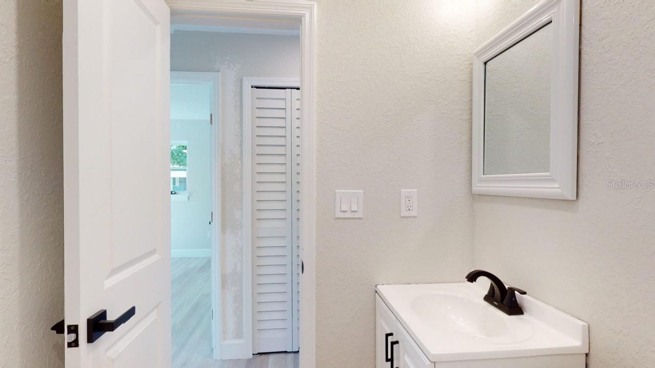 CASA MIA - Residential Income