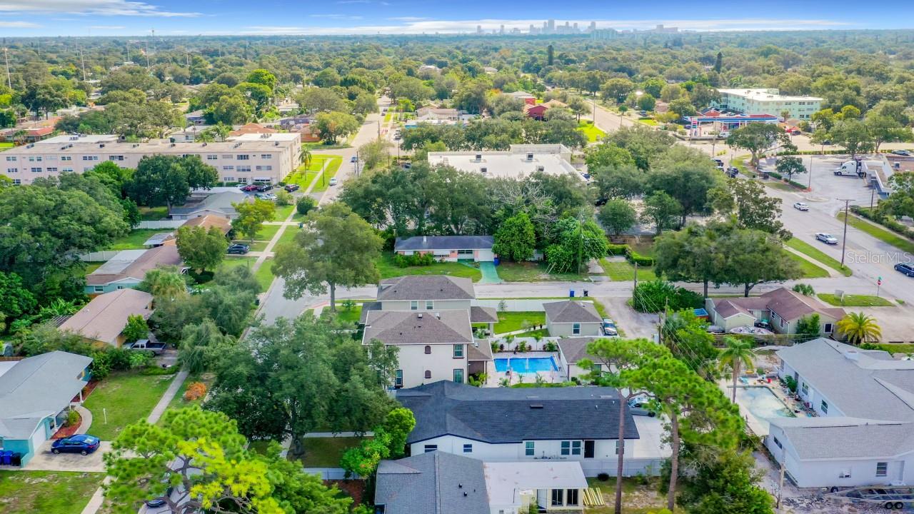 CASA MIA - Residential Income