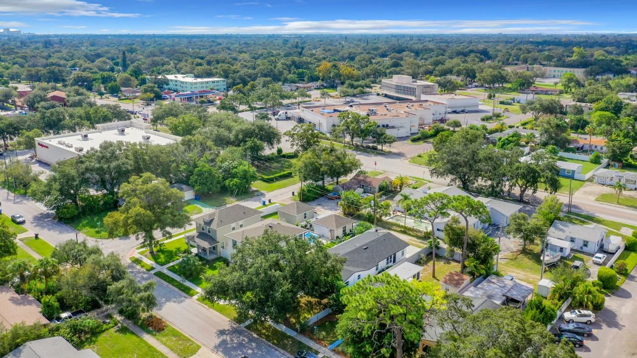 CASA MIA - Residential Income