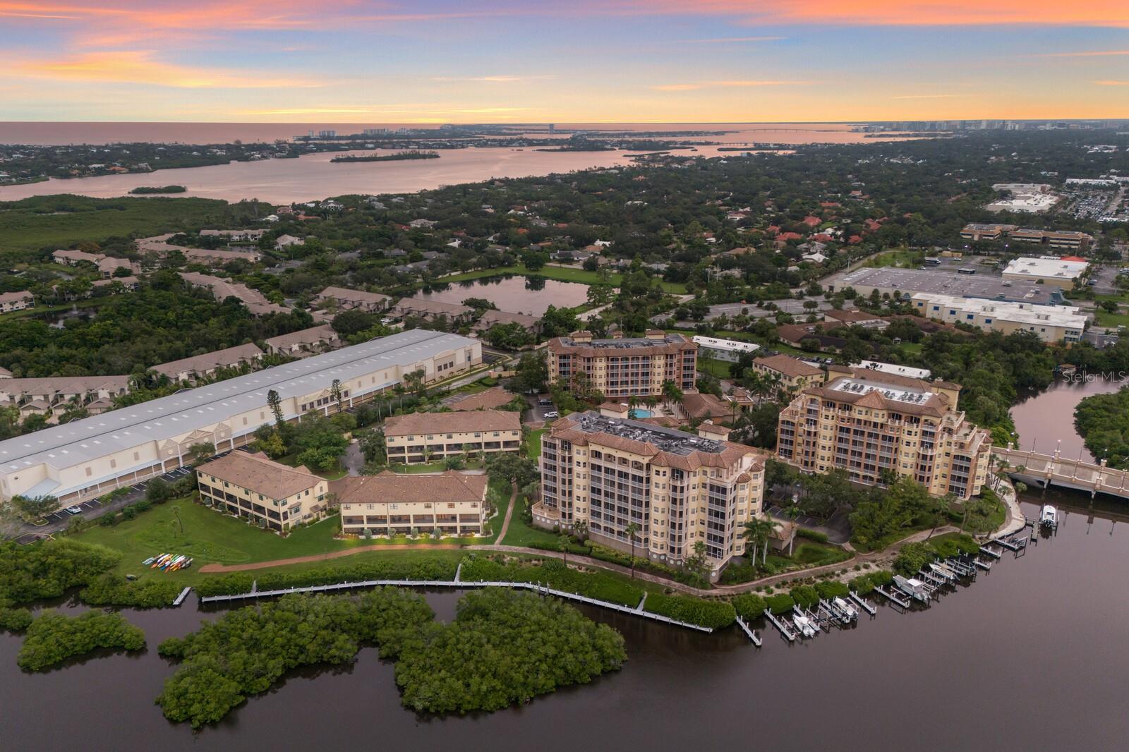 PHILLIPPI LANDINGS - Residential