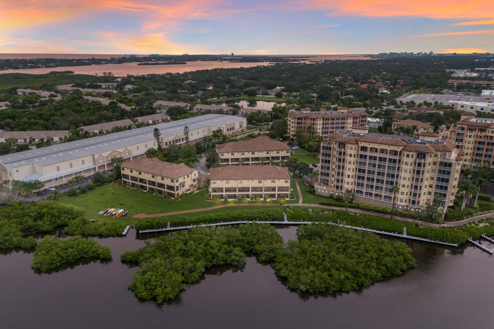 PHILLIPPI LANDINGS - Residential