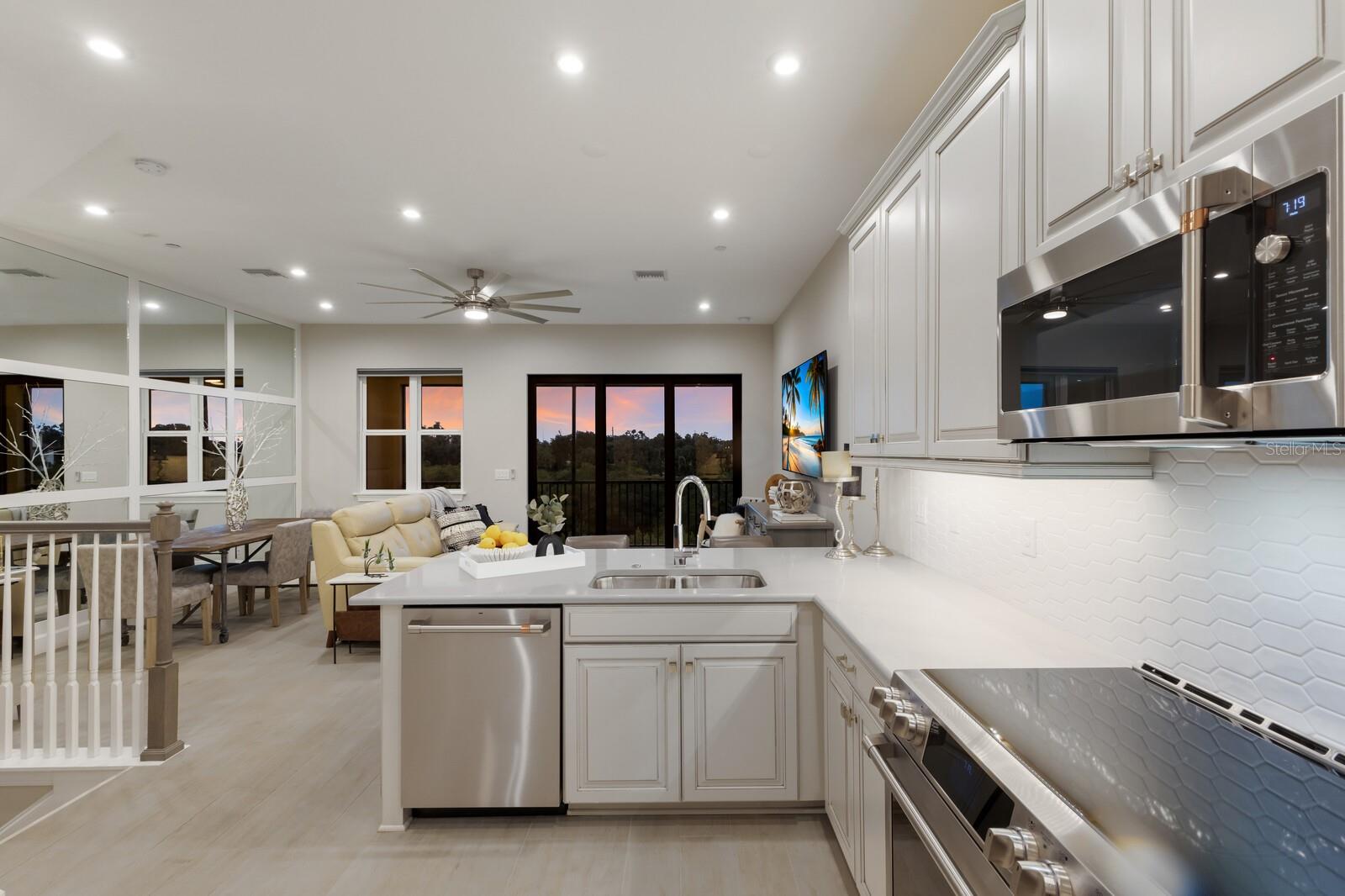 PHILLIPPI LANDINGS - Residential