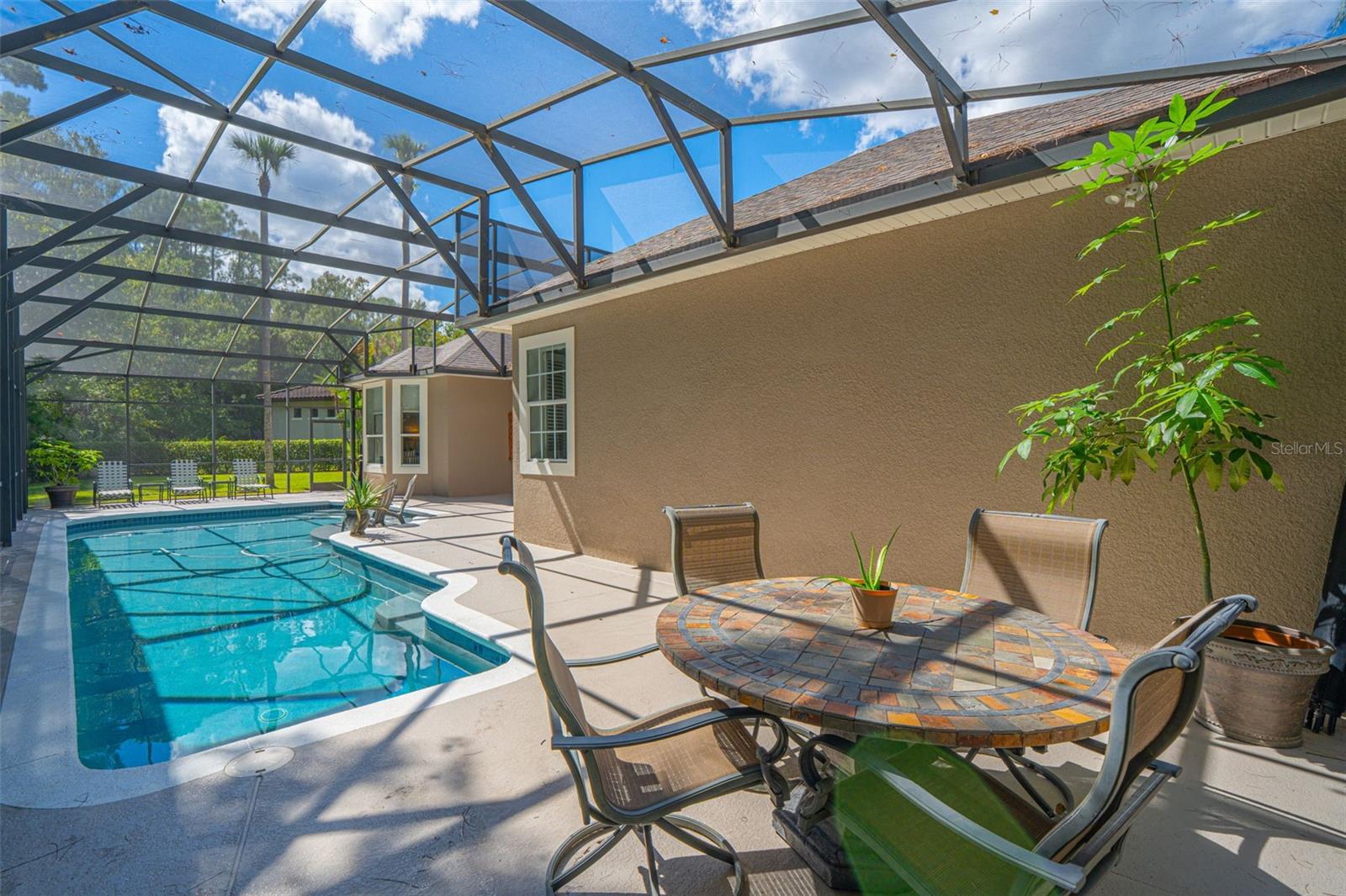 LAKE FOREST SEC 18 - Residential