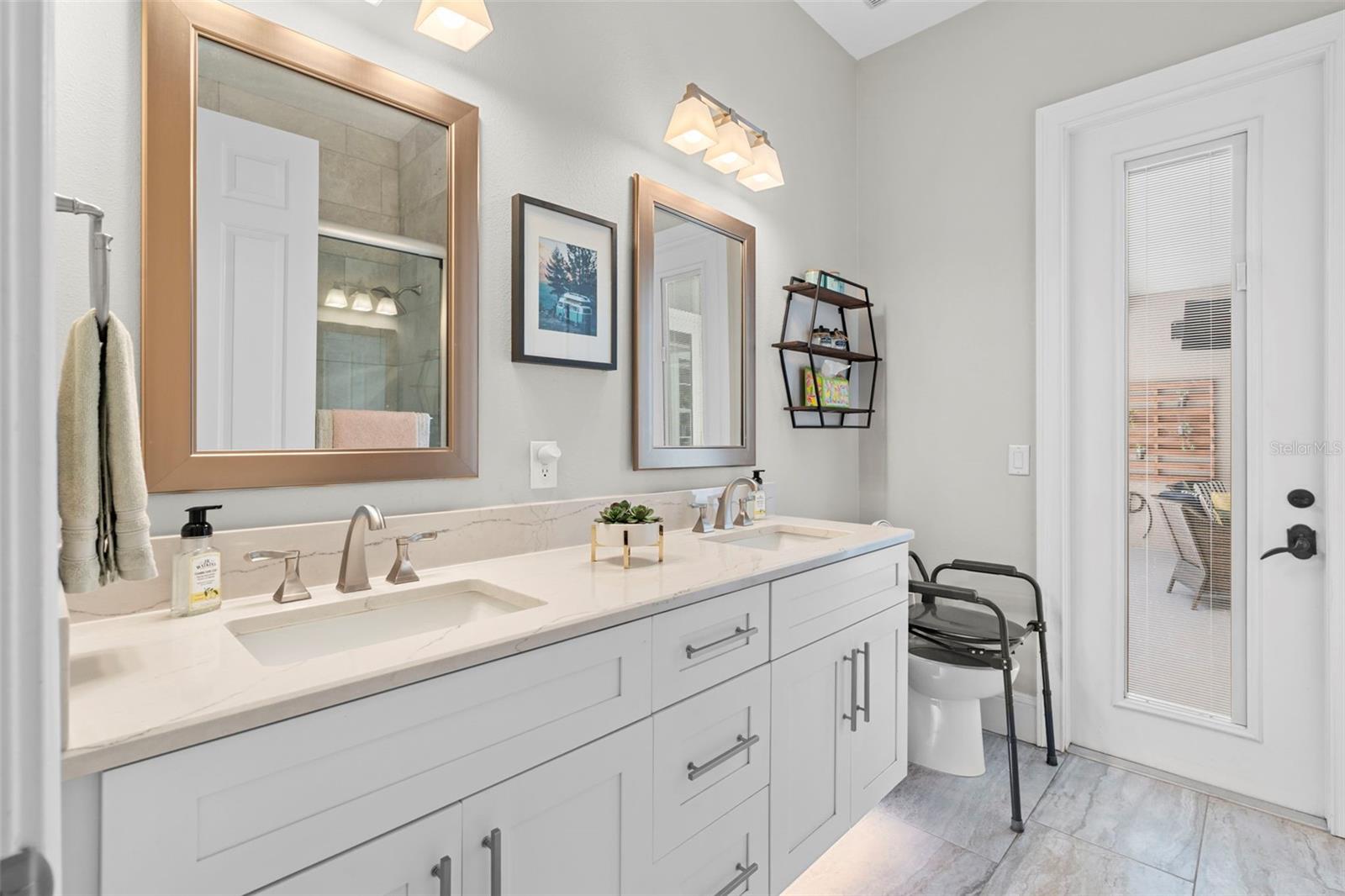 LAKE FOREST SEC 18 - Residential