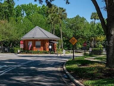 LAKE FOREST SEC 18 - Residential