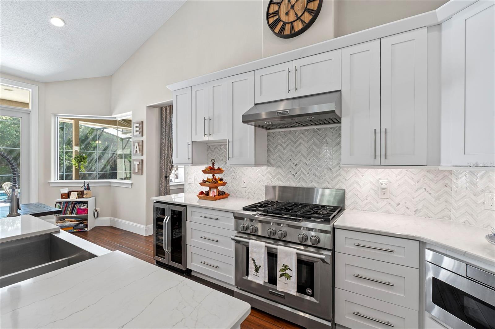 LAKE FOREST SEC 18 - Residential