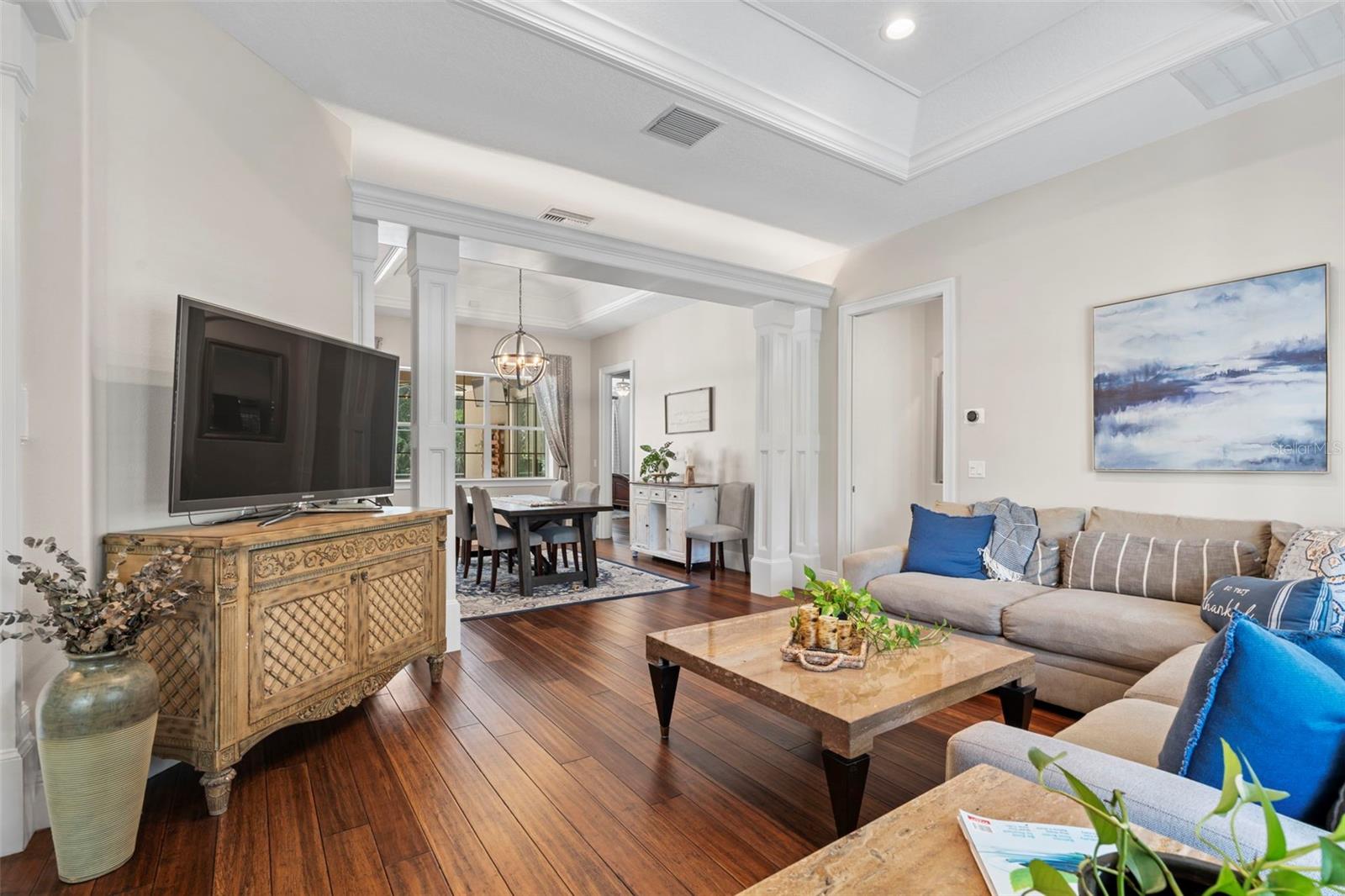 LAKE FOREST SEC 18 - Residential