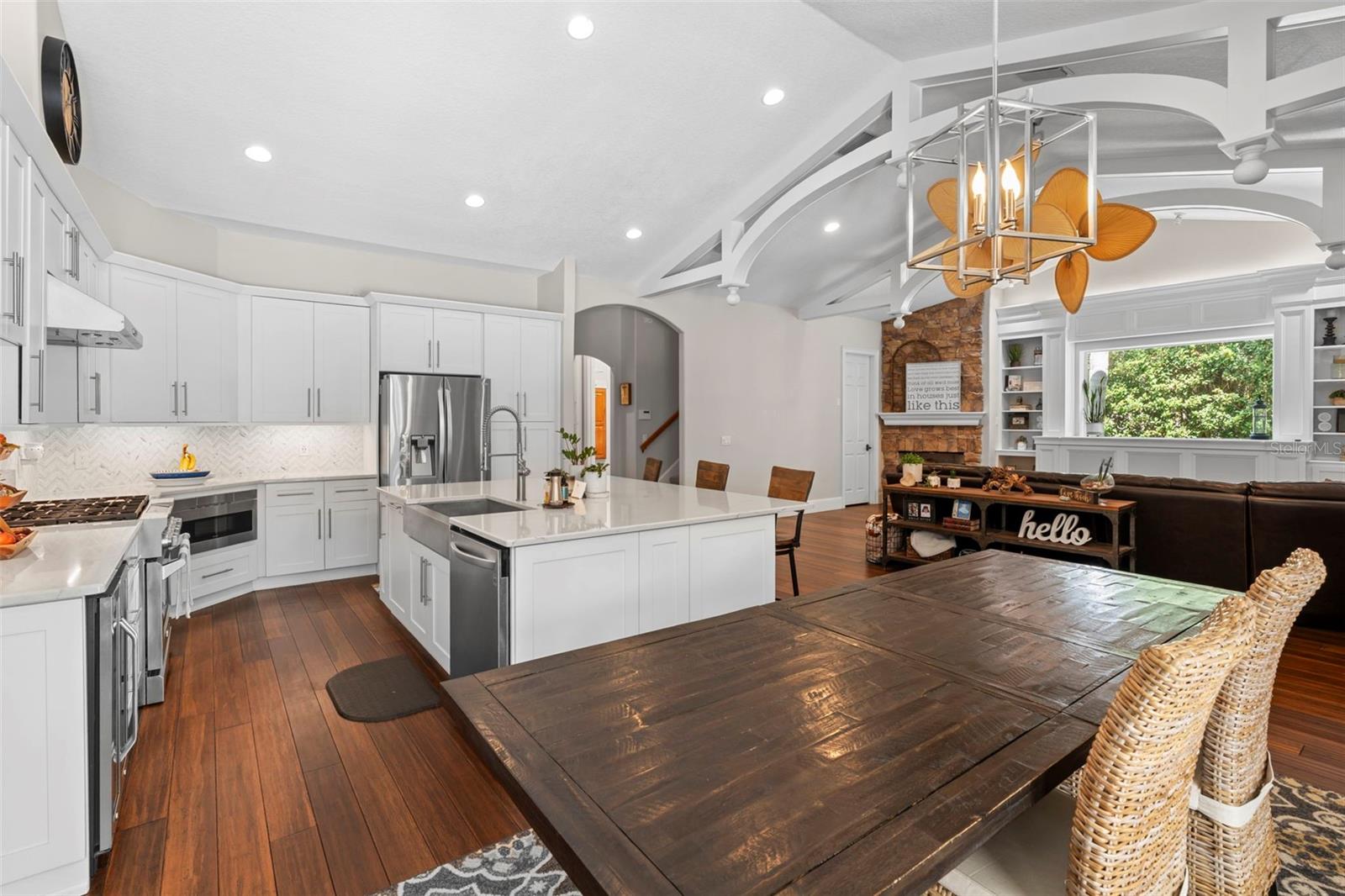 LAKE FOREST SEC 18 - Residential