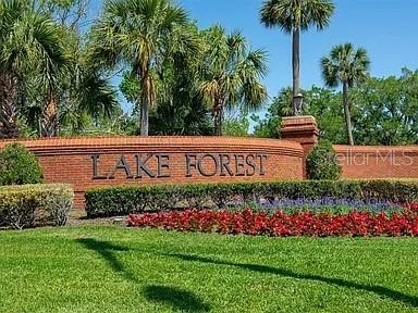 LAKE FOREST SEC 18 - Residential