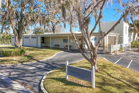 1135 LAKE AVENUE CLERMONT FL 34711