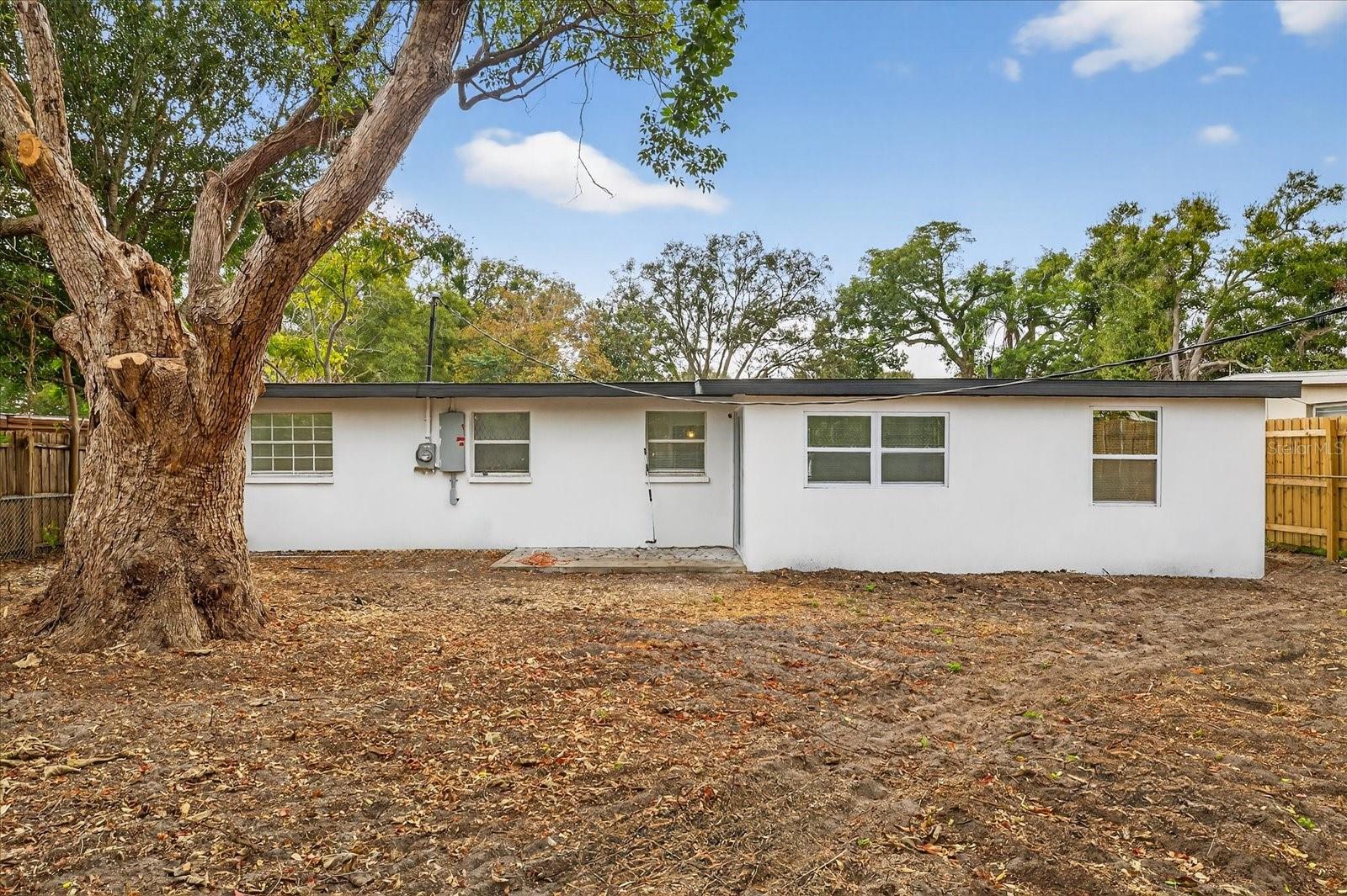 SUNSET GARDENS - Residential