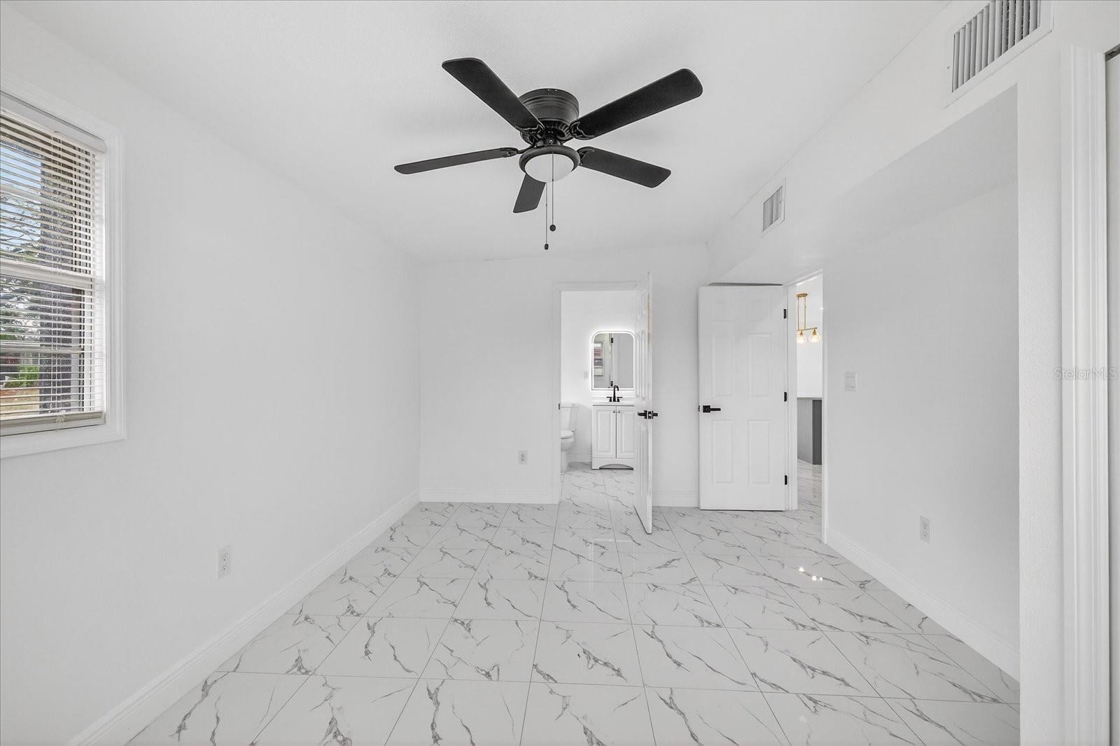 SUNSET GARDENS - Residential