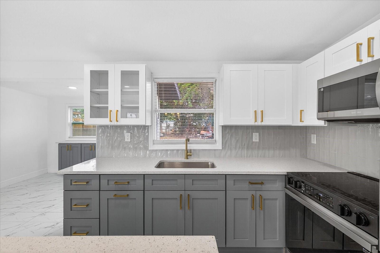 SUNSET GARDENS - Residential