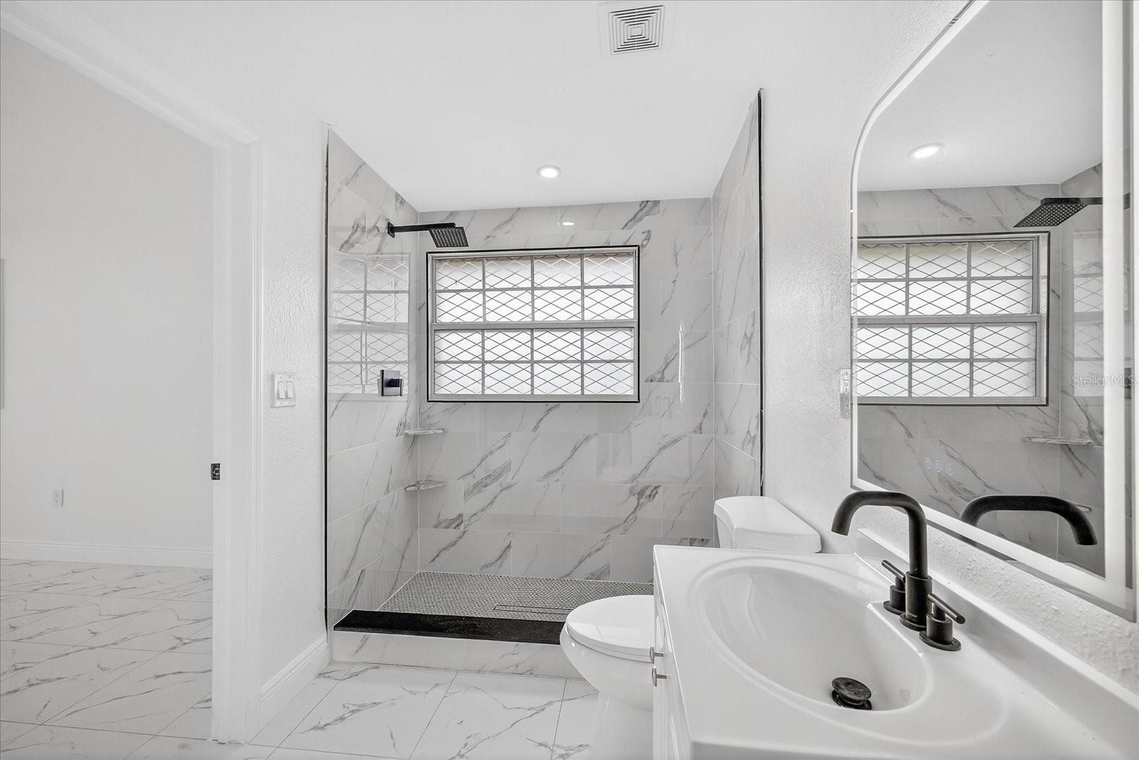 SUNSET GARDENS - Residential