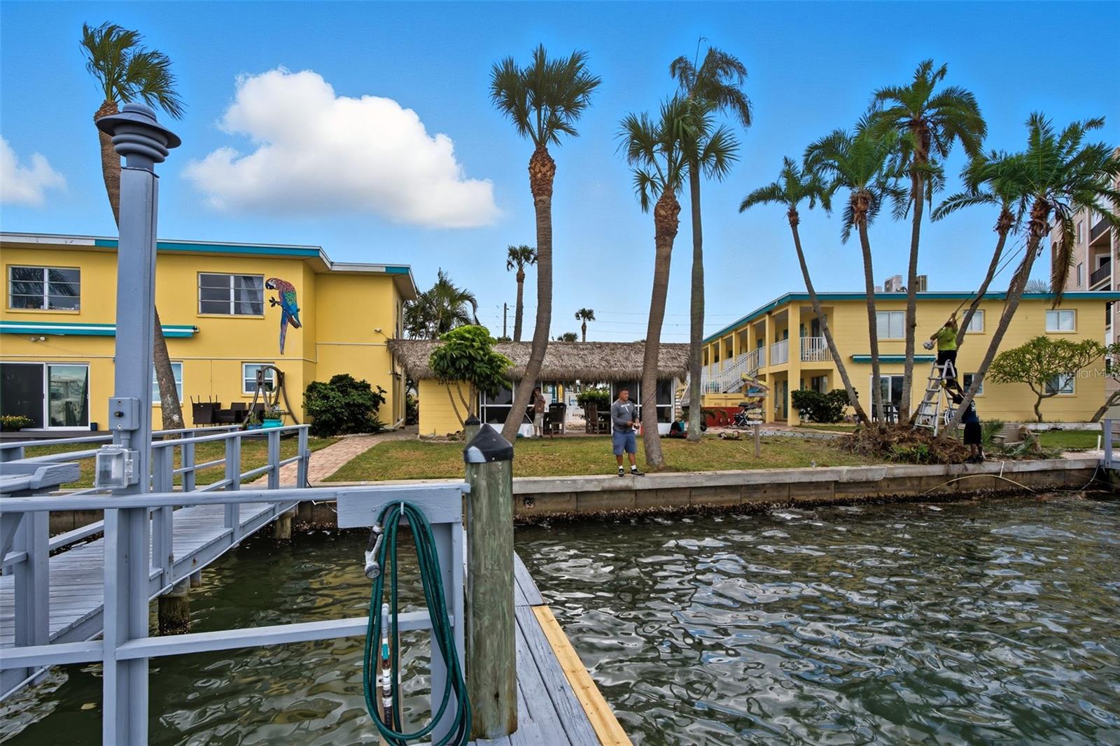 MALYN CONDO MOTEL CONDO - Residential