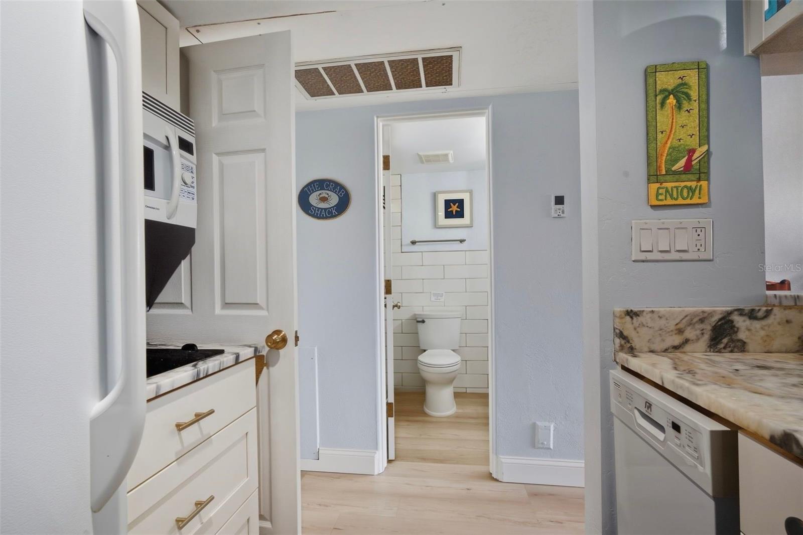 MALYN CONDO MOTEL CONDO - Residential