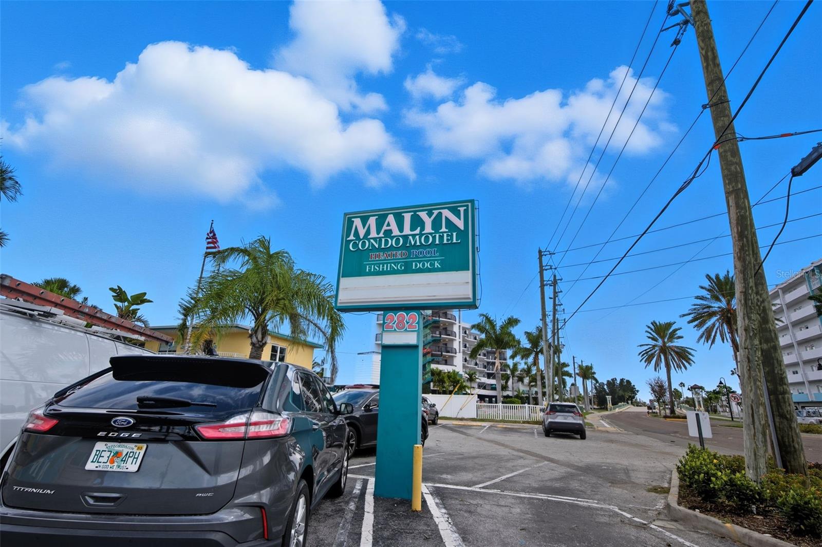 MALYN CONDO MOTEL CONDO - Residential