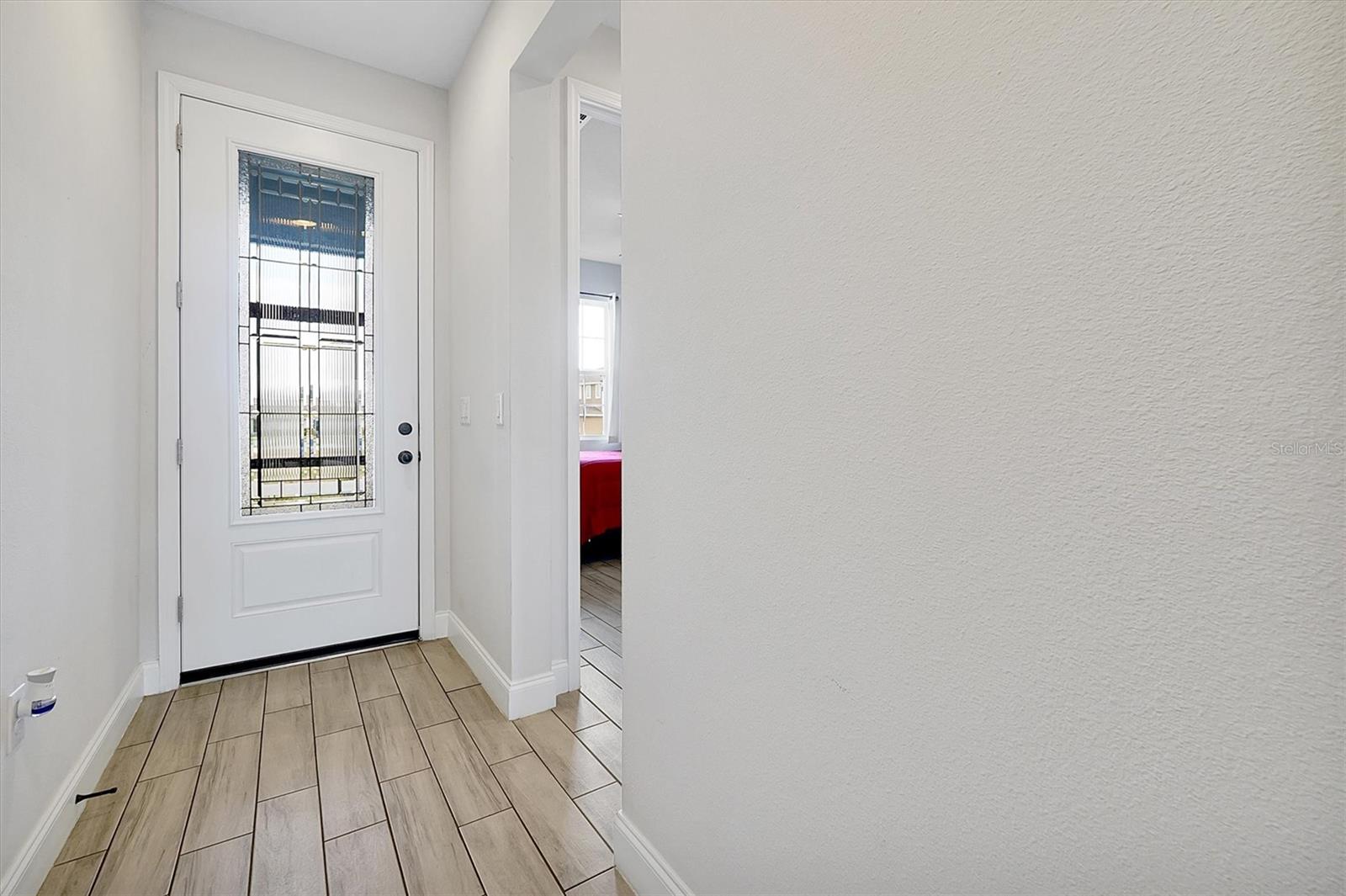 260 LAKE SMART CIRCLE