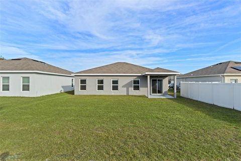 A home in WINTER HAVEN