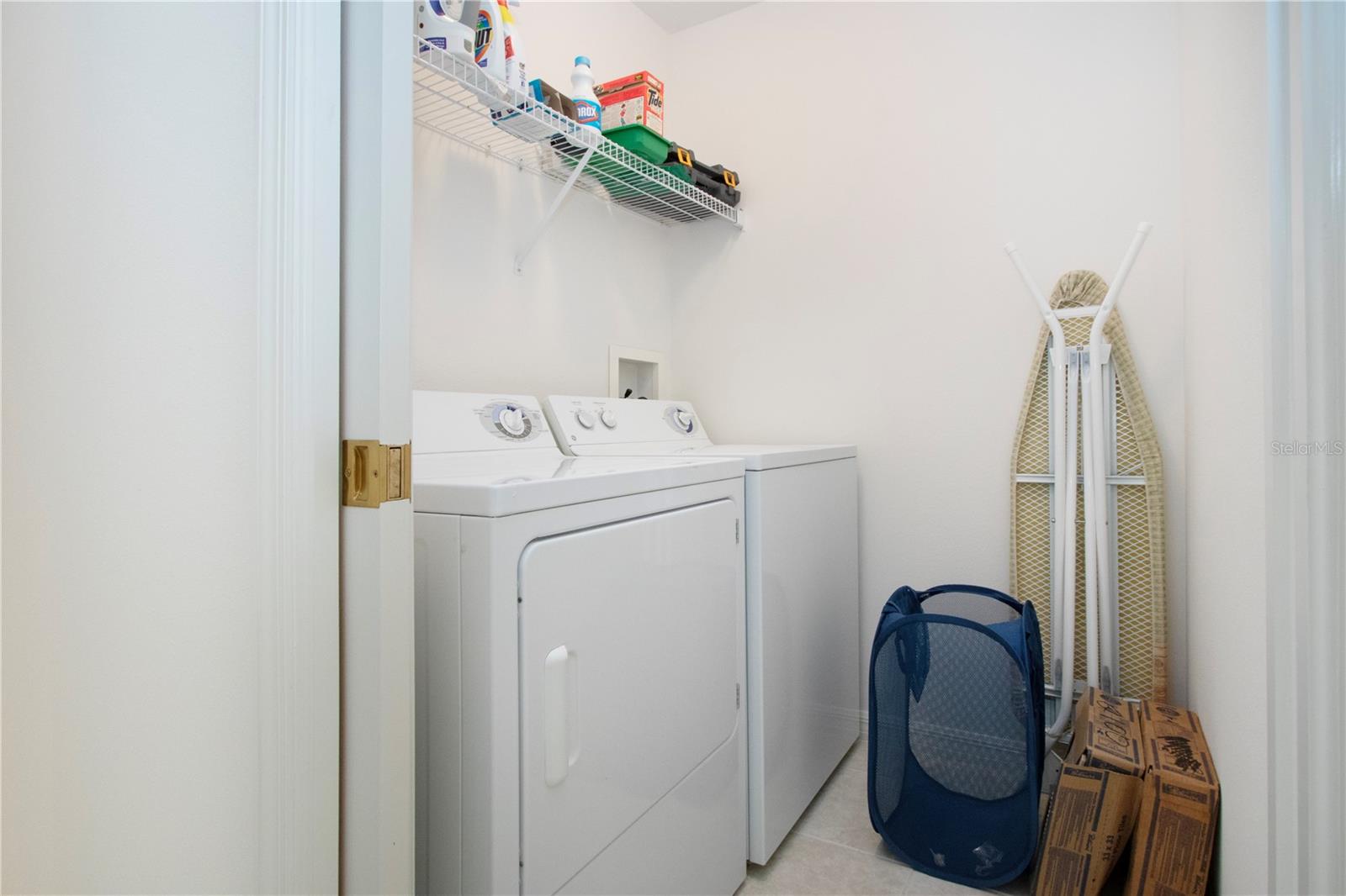 VERANDA 8 AT HERITAGE OAKS - Residential