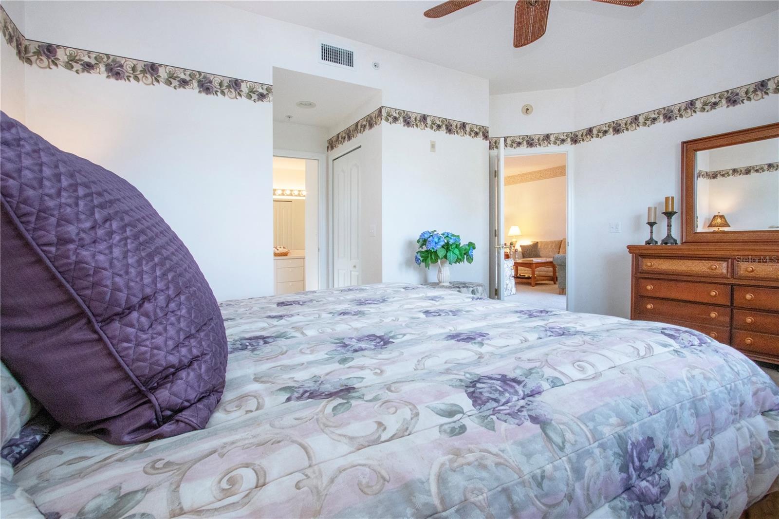 VERANDA 8 AT HERITAGE OAKS - Residential