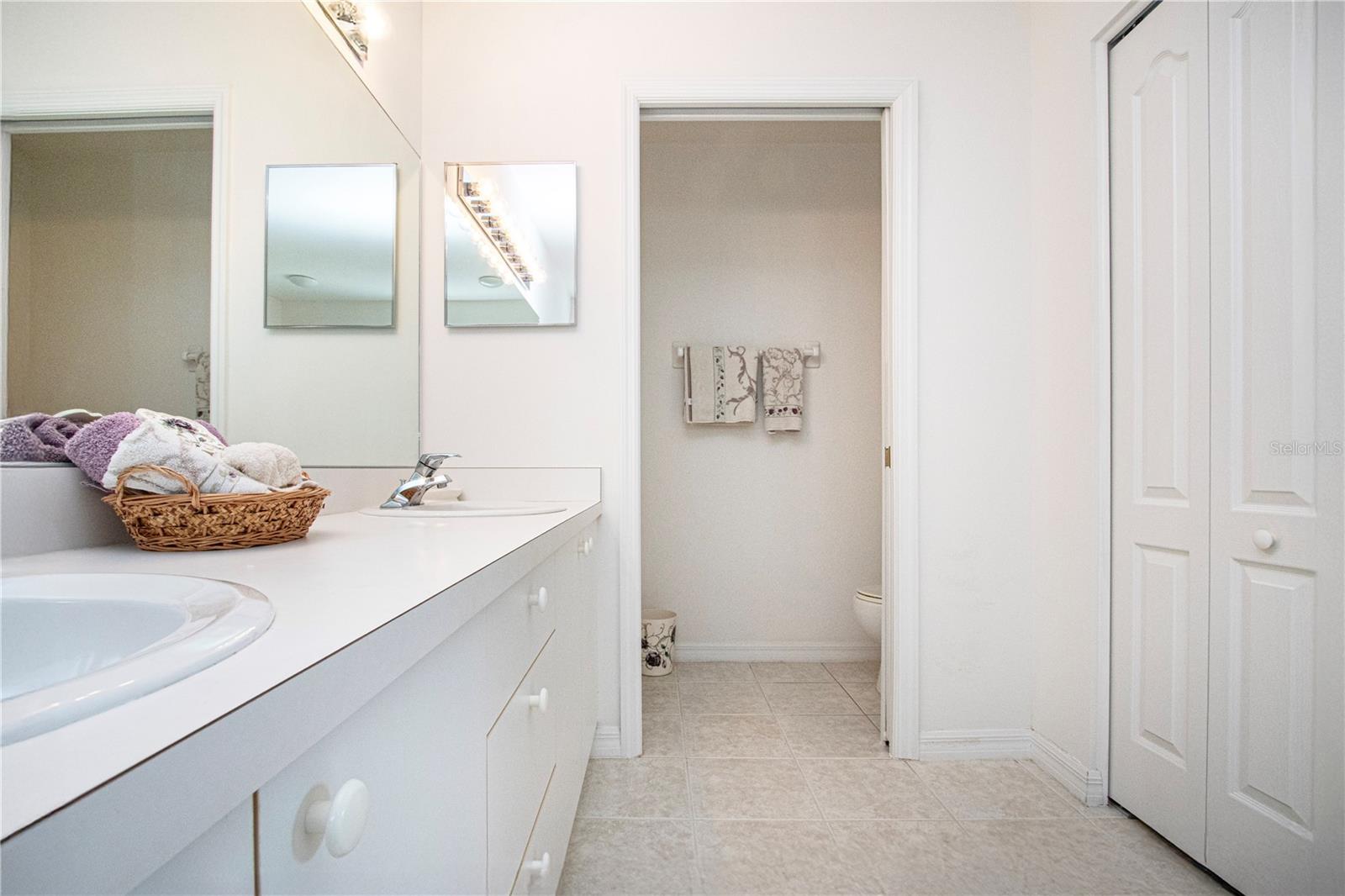 VERANDA 8 AT HERITAGE OAKS - Residential