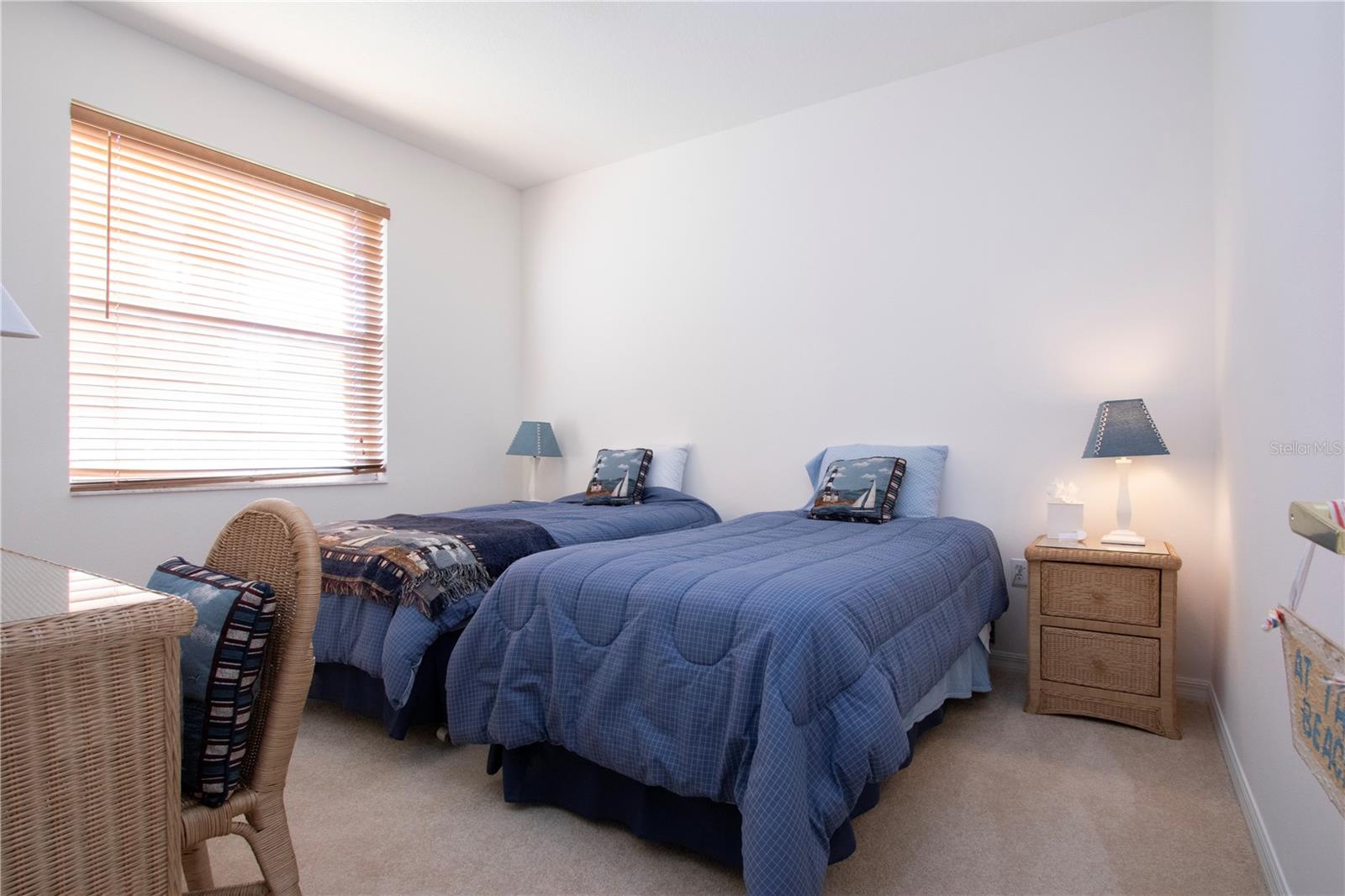 VERANDA 8 AT HERITAGE OAKS - Residential