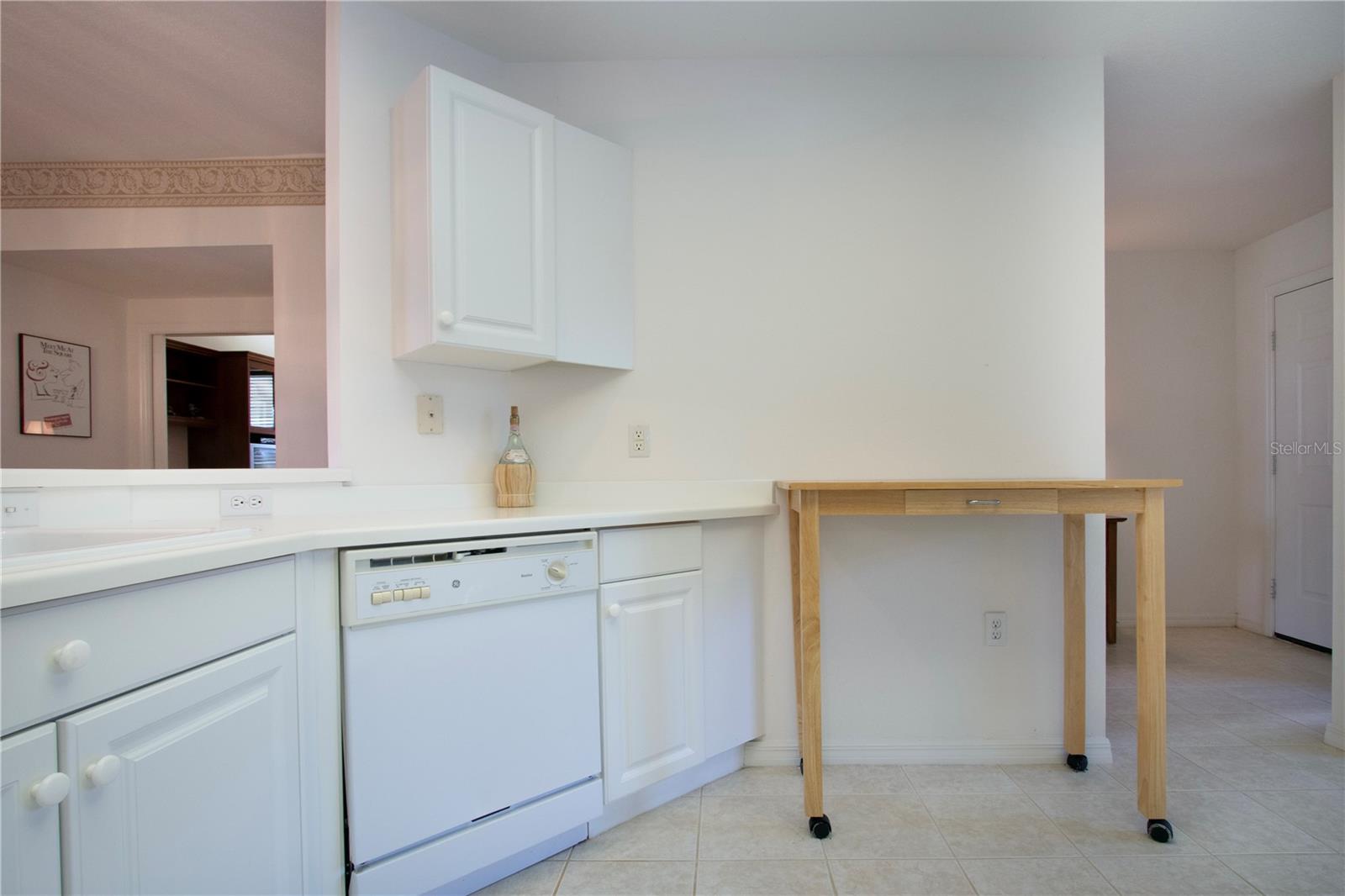 VERANDA 8 AT HERITAGE OAKS - Residential