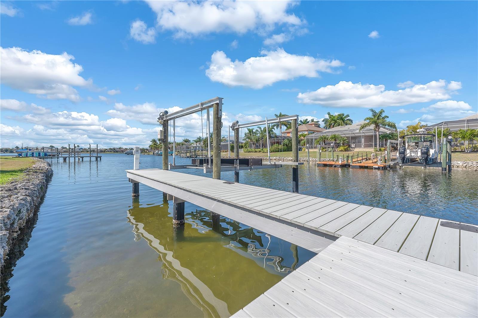 MIRABAY PRCL 8 - Residential