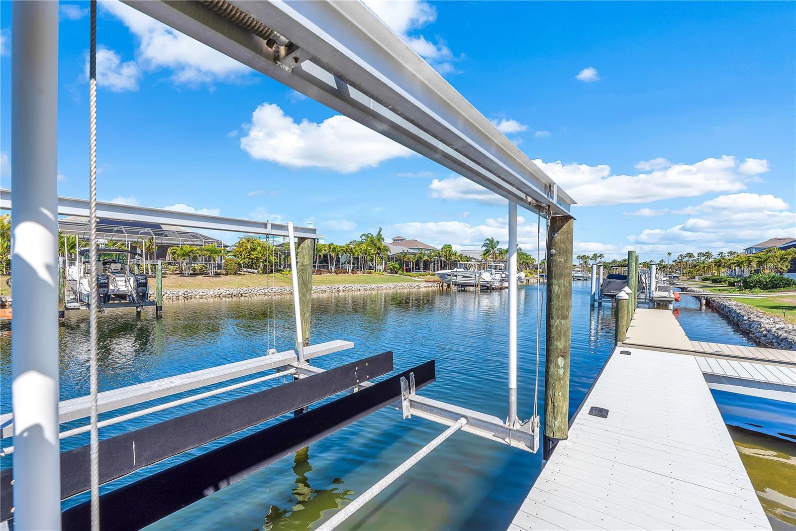 MIRABAY PRCL 8 - Residential