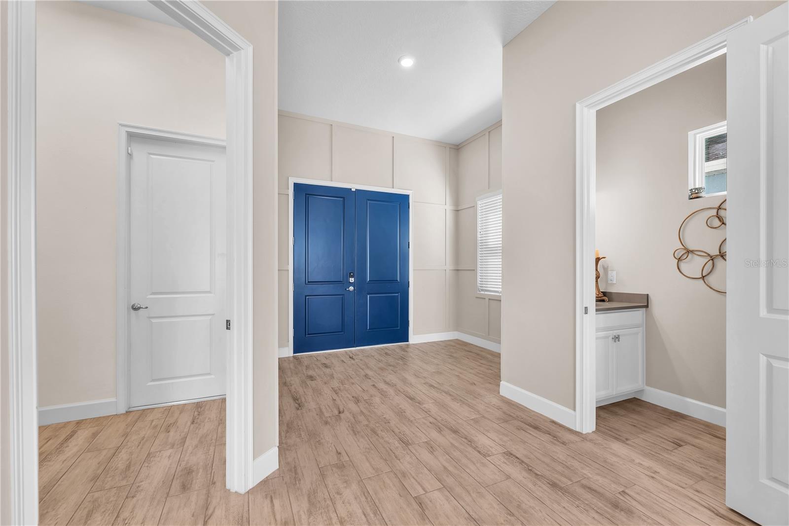 MIRABAY PRCL 8 - Residential