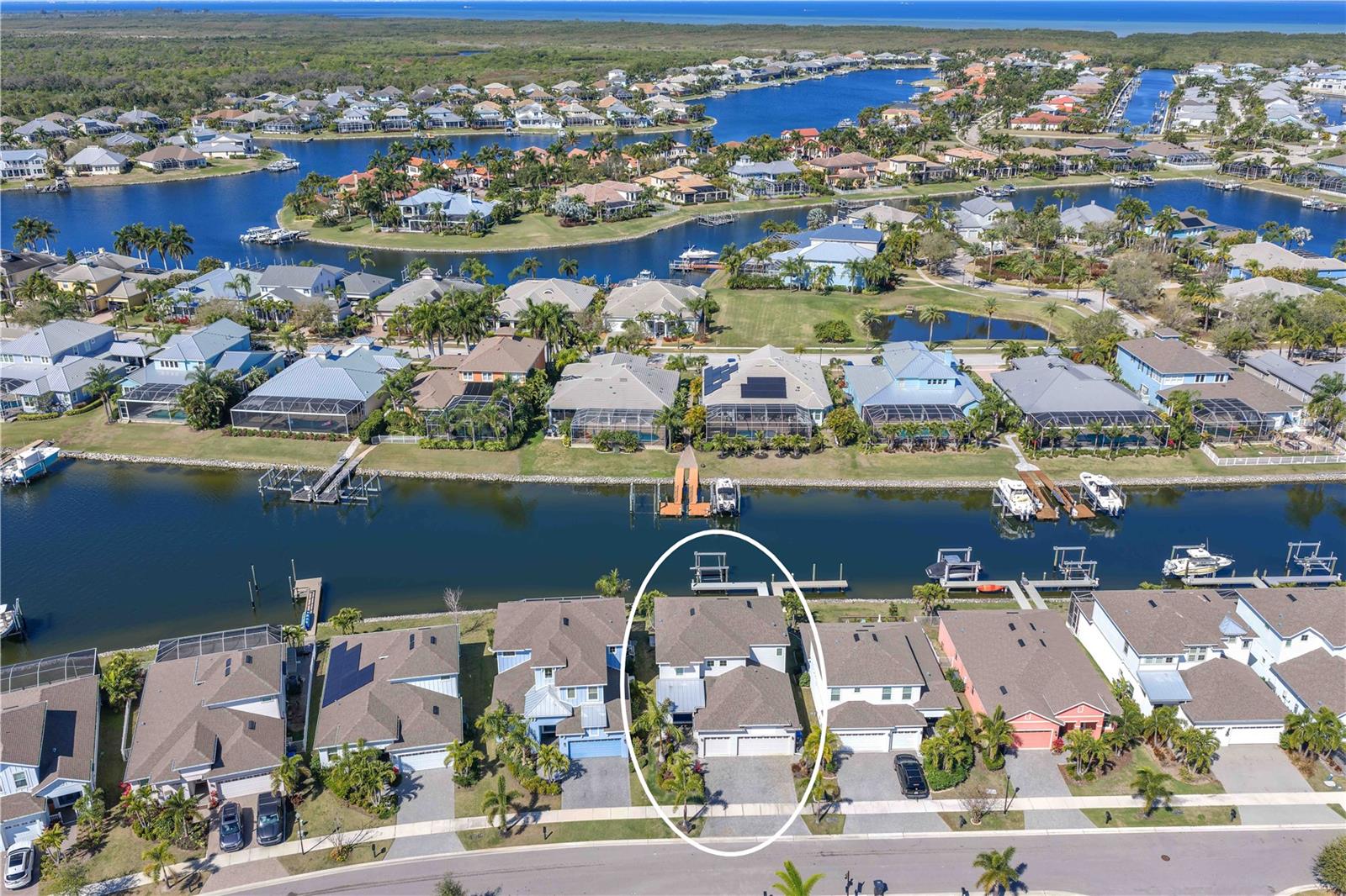 MIRABAY PRCL 8 - Residential