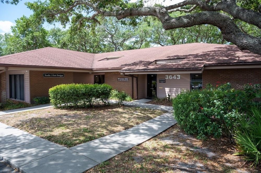 ACREAGE - Commercial Sale