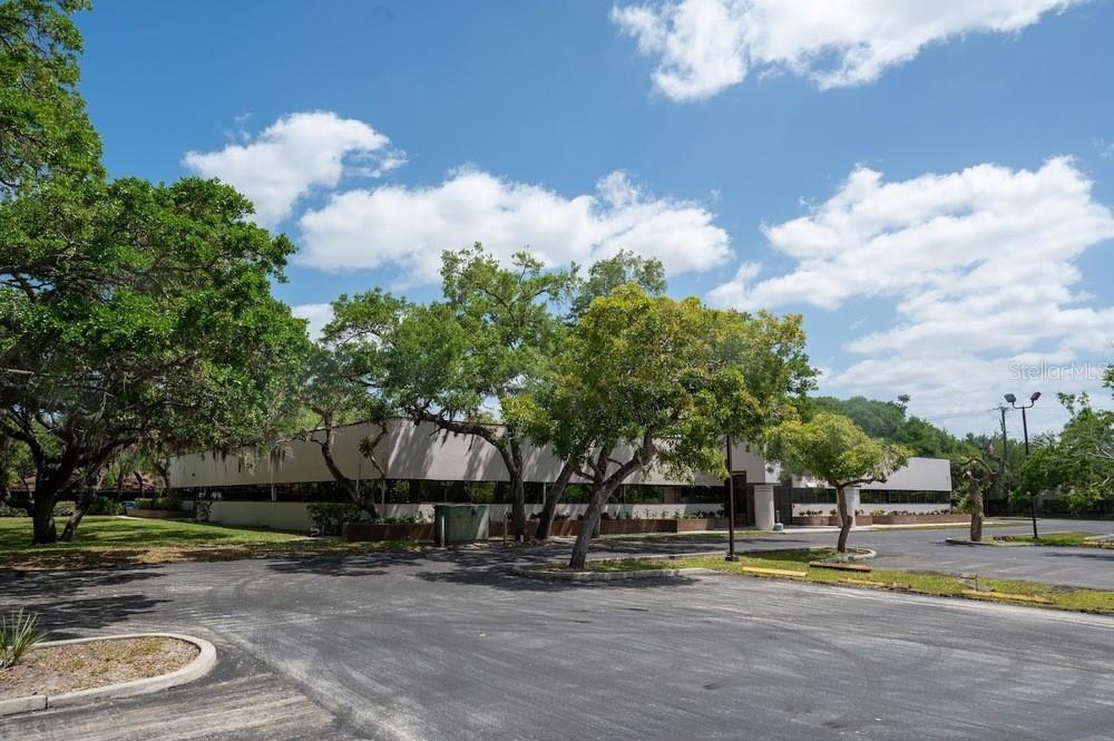 ACREAGE - Commercial Sale