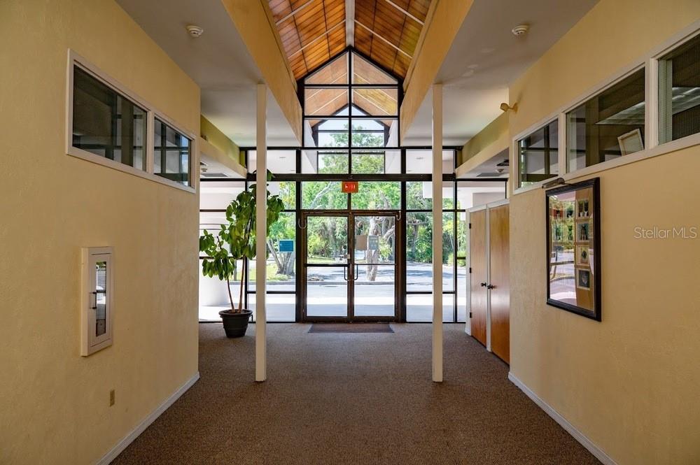 ACREAGE - Commercial Sale