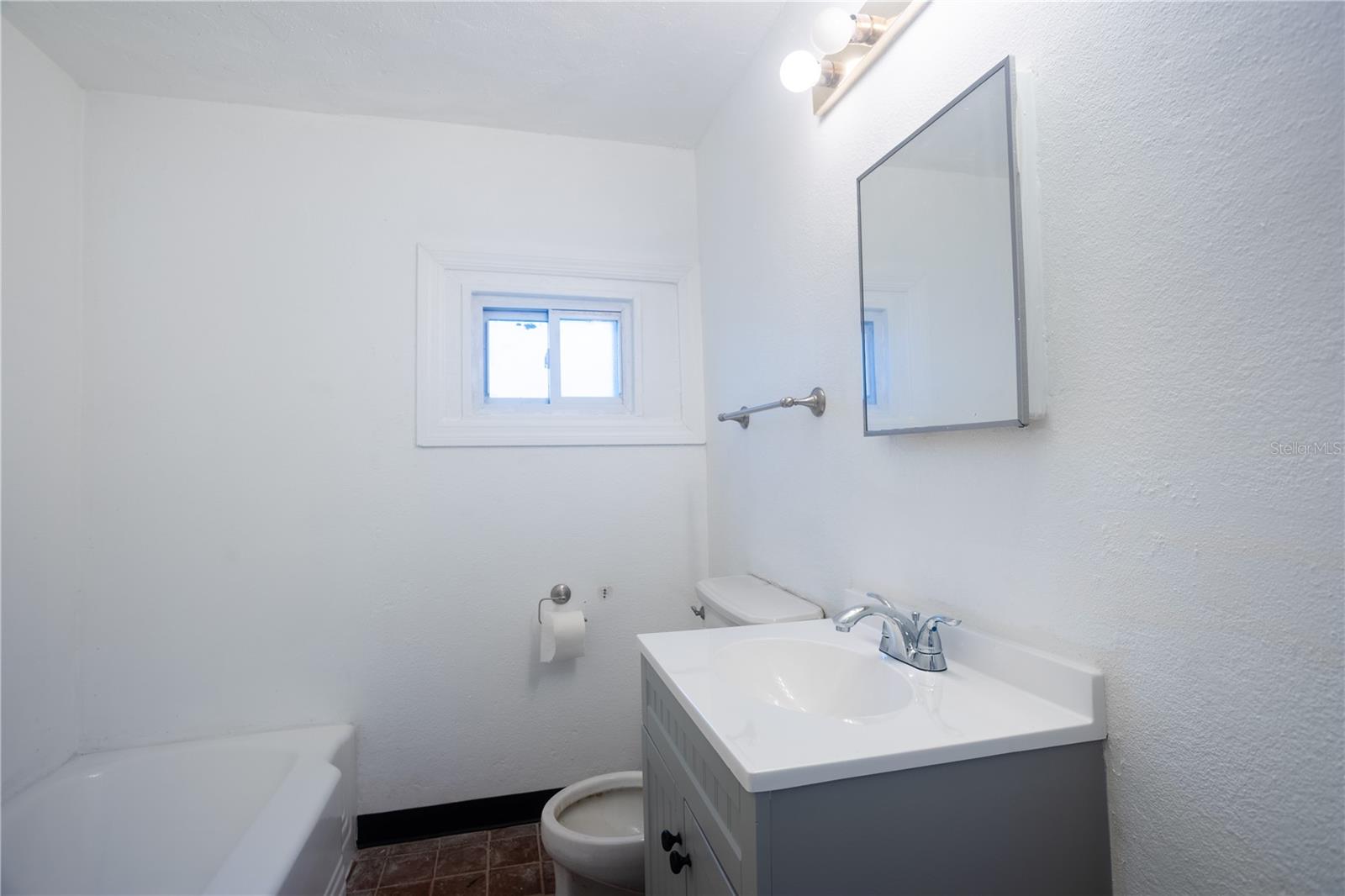 HARRISON W T SUB - Commercial Lease