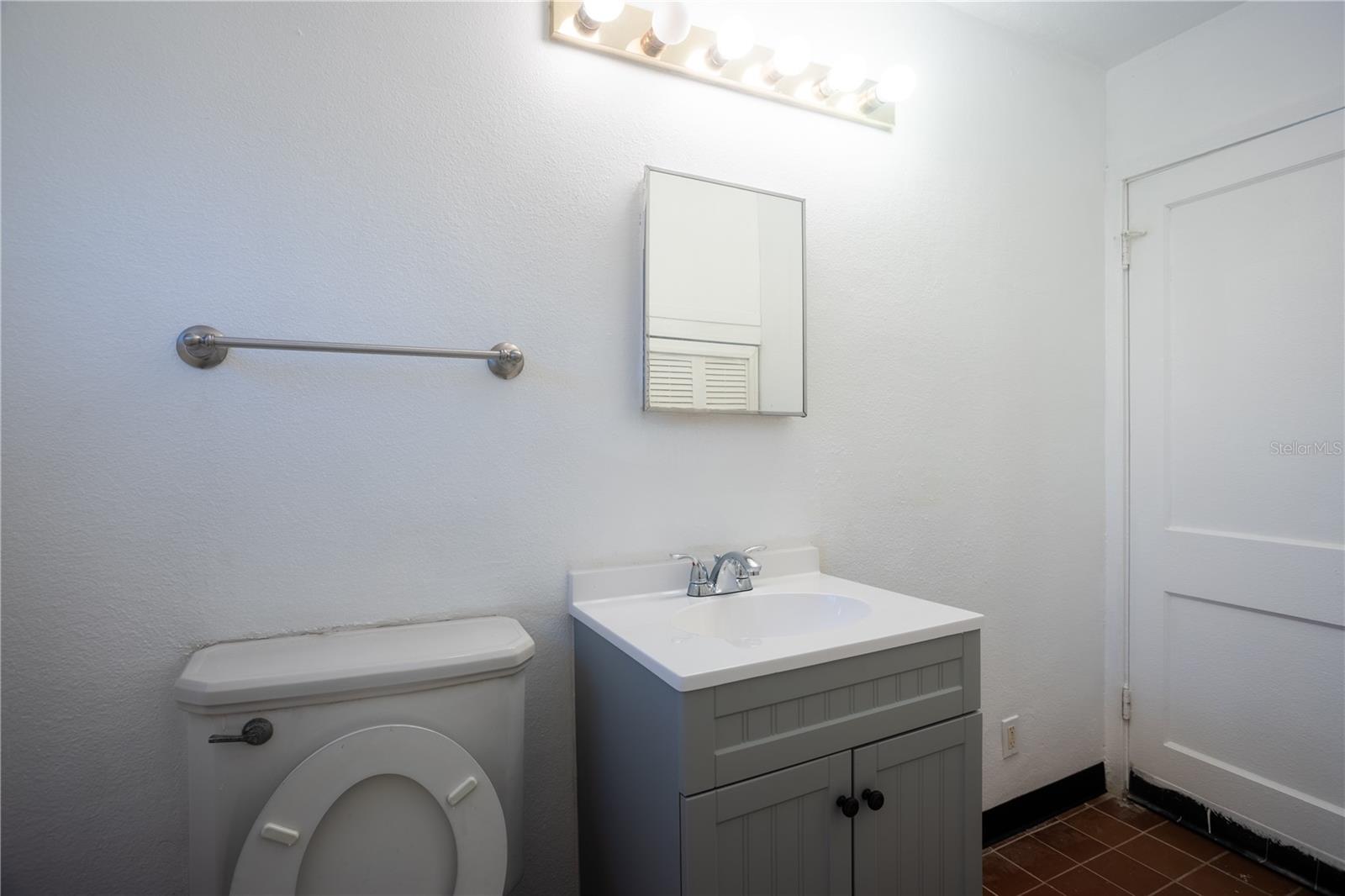 HARRISON W T SUB - Commercial Lease