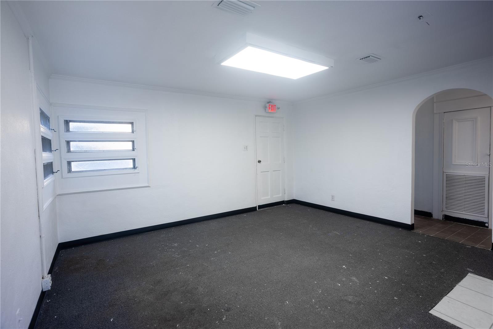 HARRISON W T SUB - Commercial Lease