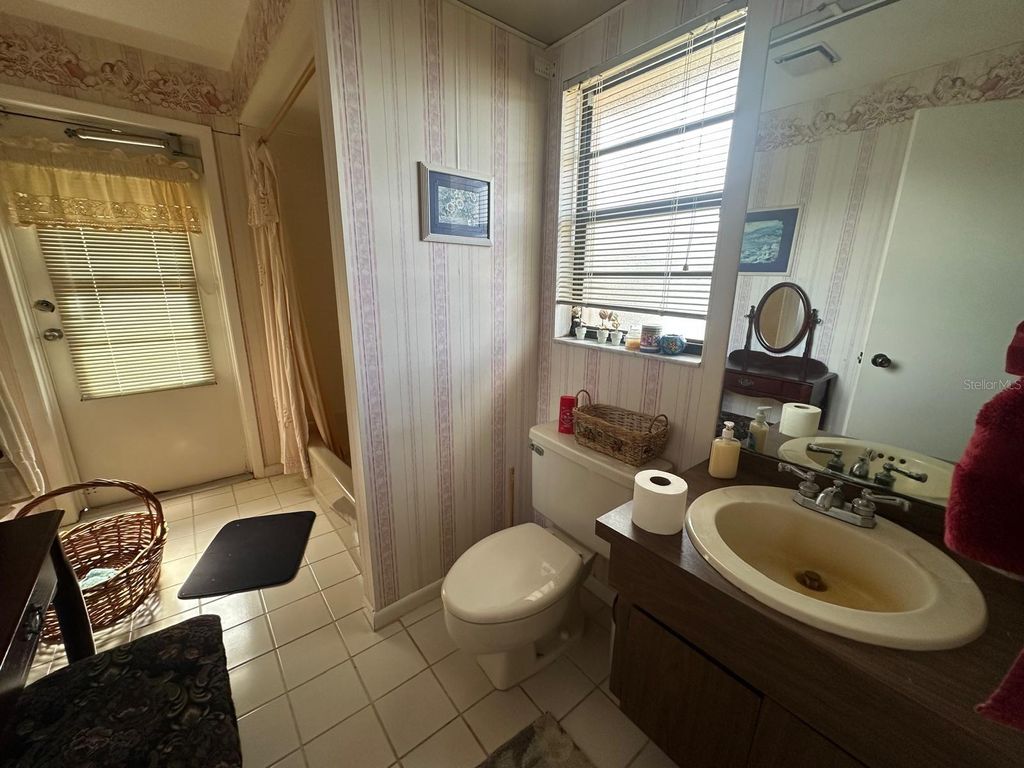 Photo of 19250 Blount Rd, Lutz, FL 33558 (MLS # O6383215)