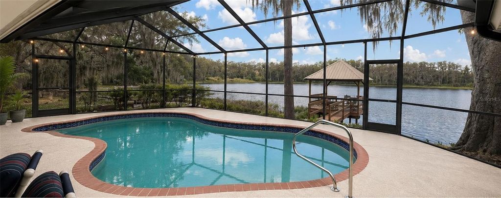 Photo of 19250 Blount Rd, Lutz, FL 33558 (MLS # O6383215)