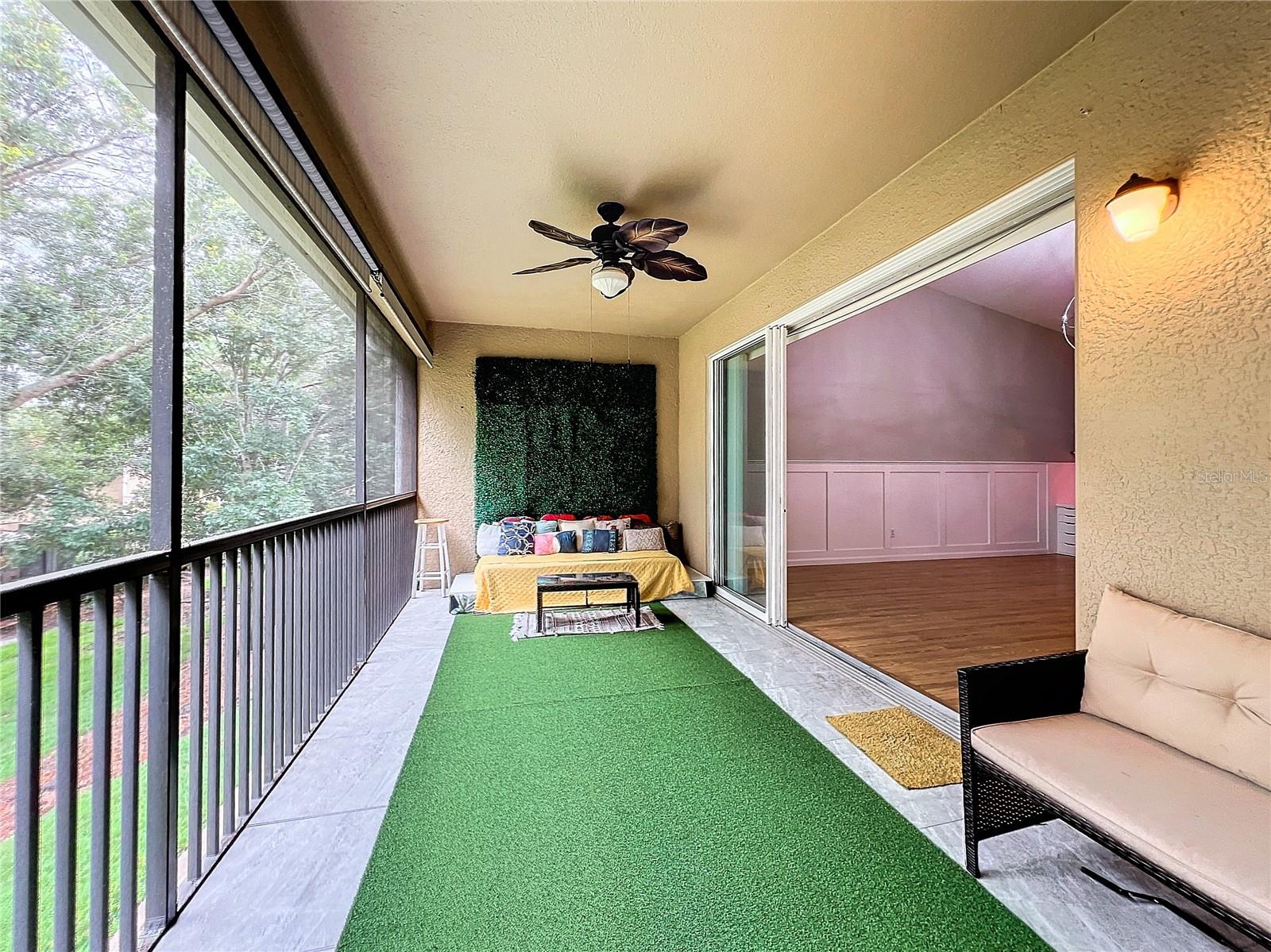 CARRIAGE HOMES/STONEBRIDGE COM - Residential Lease